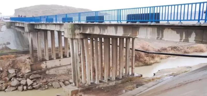 В Туркестанской области обрушился автомобильный мост