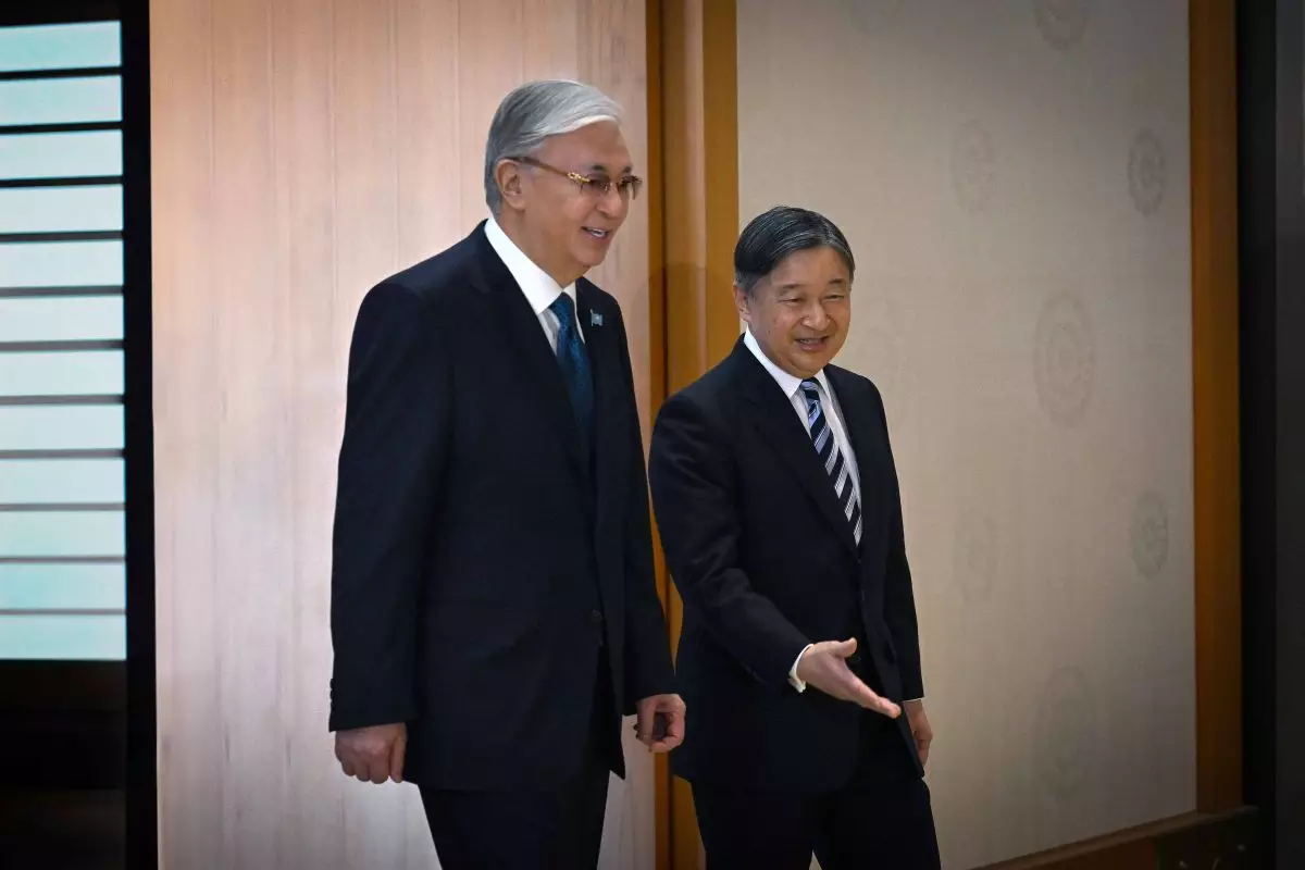 Президент Казахстана встретился с Императором Японии Нарухито