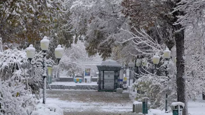 Узгидромет: снег не гарантирует чистый воздух из-за температурной инверсии