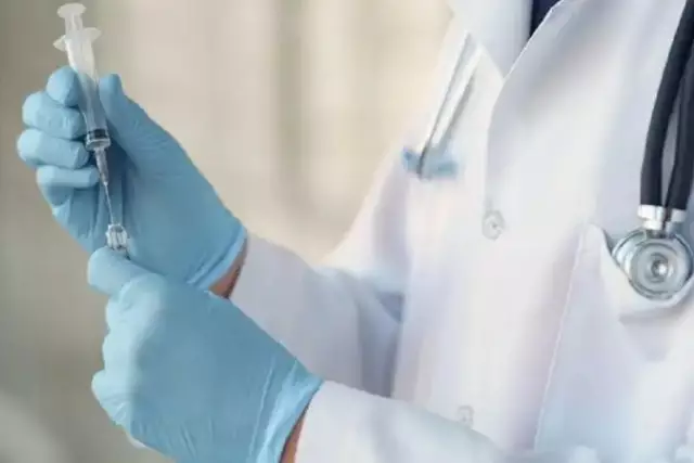 16 магнит жұтып қойған үш жасар баланы дәрігерлер аман алып қалды