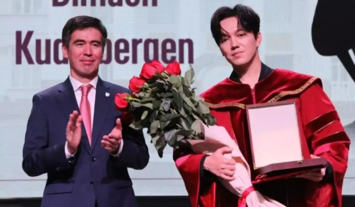 Димаш Кудайберген удостоен звания почетного профессора медуниверситета