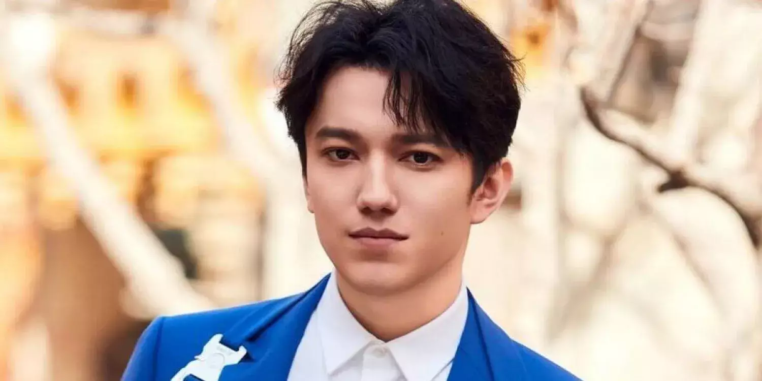 «Сыпайы түрде бас тартуы керек еді»: Тағы бір атақ алған Димаш Құдайберген сынға қалды