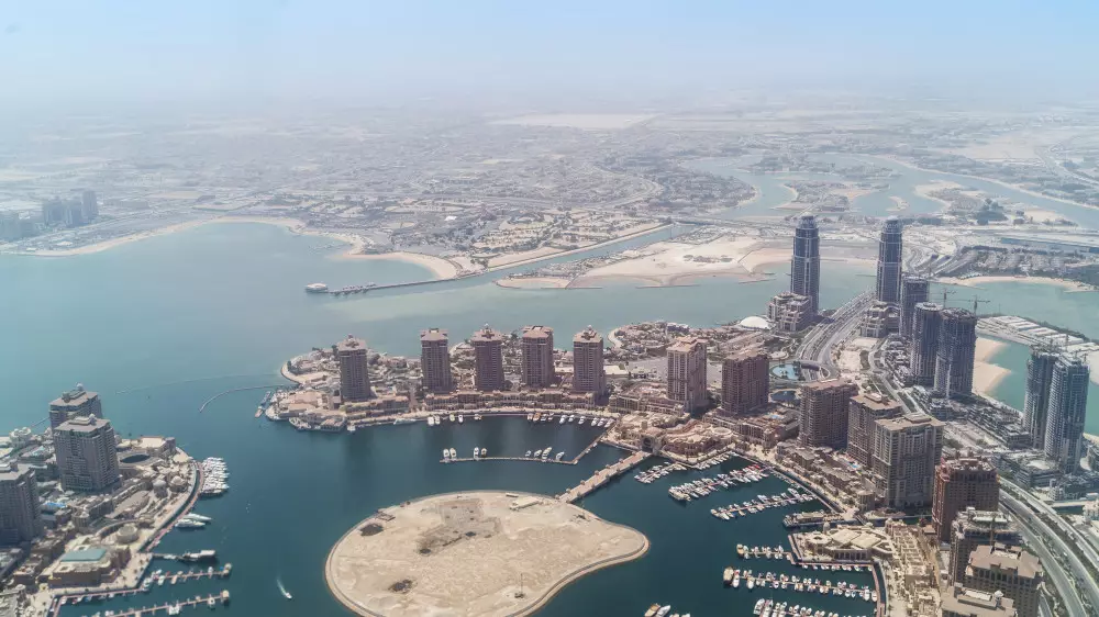 Қазақстандықтар енді Қатарда ресми түрде жұмыс істей алады: нені білу керек?