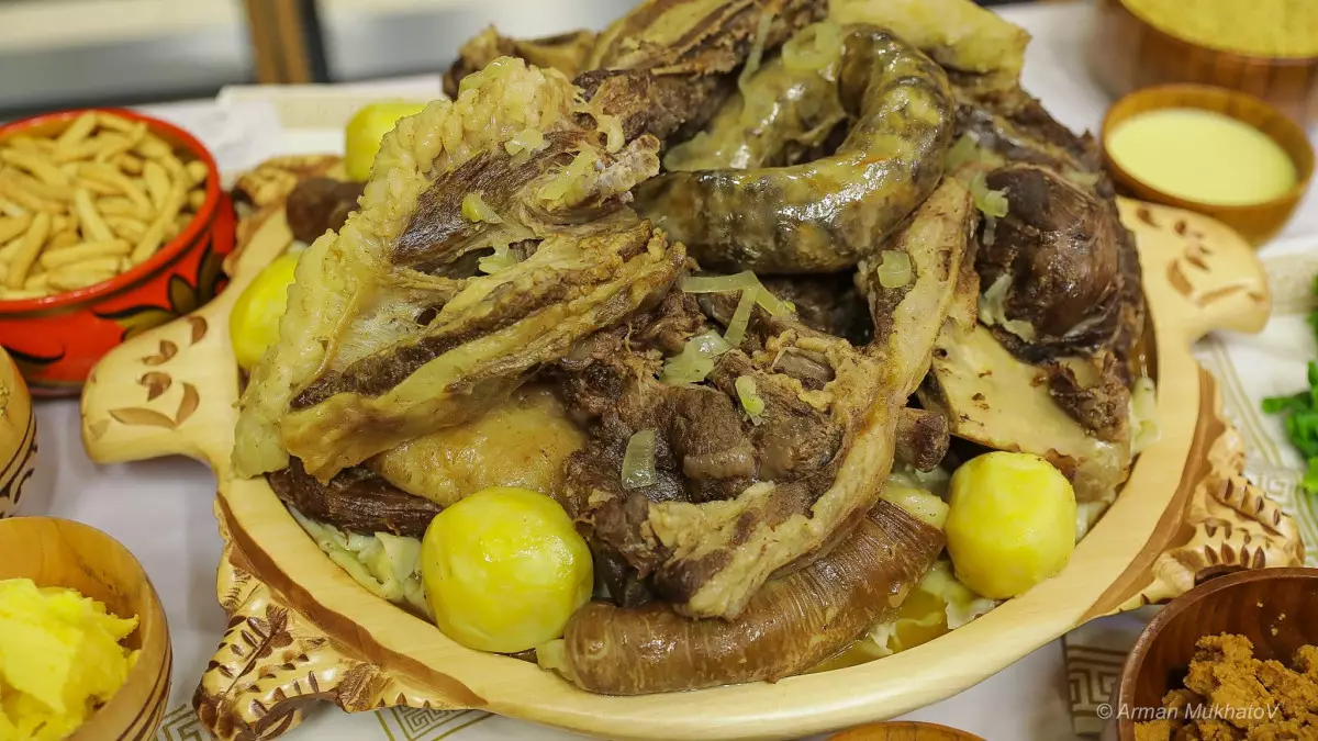 Мереке кезінде адам қанша салмақ қосады