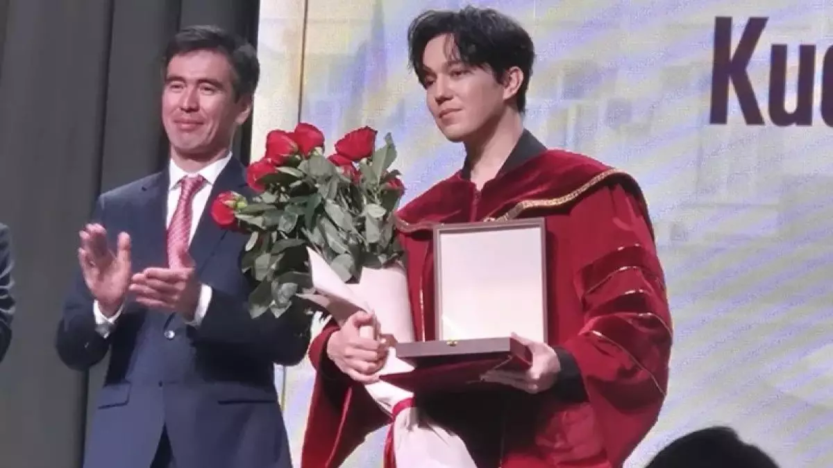 Димаш Құдайберген жанкүйерлерін сүйінші хабармен қуантты (ВИДЕО)