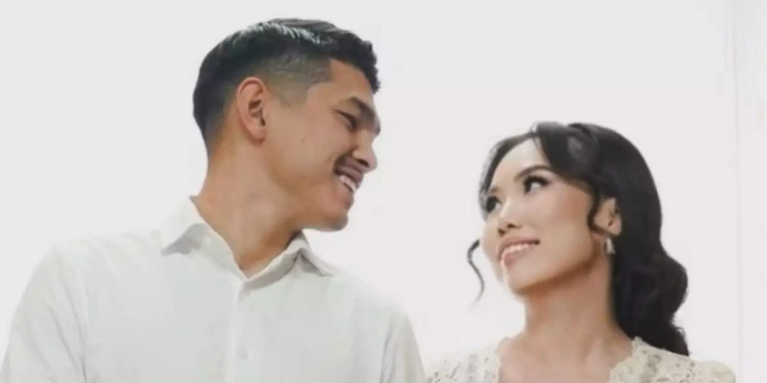 Футболшы Ғалымжан Кенжебек шаңырақ көтерді