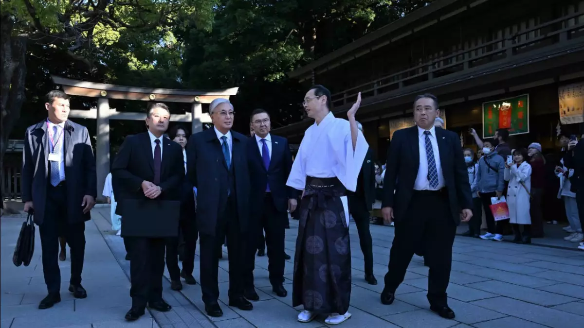 Қасым-Жомарт Тоқаев Мейджи Джингу ғибадатханасында жазба қалдырды