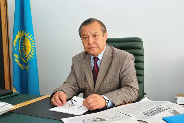 Мейірхан Ақдәулетұлы. Желтоқсан айнасы және ұлттық портрет