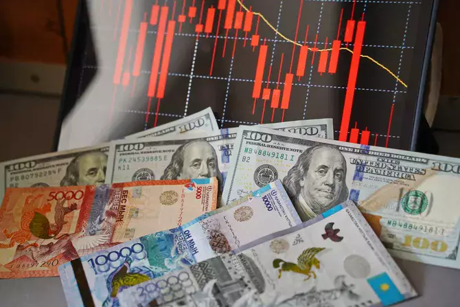 Годовая инфляция в Казахстане немного снизилась в ноябре.