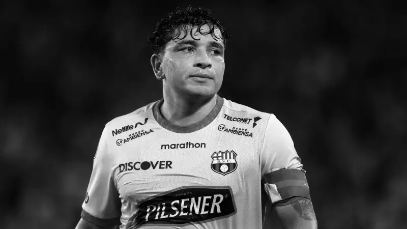 «Барселона» футболшысы 33 жасында қаза тапты