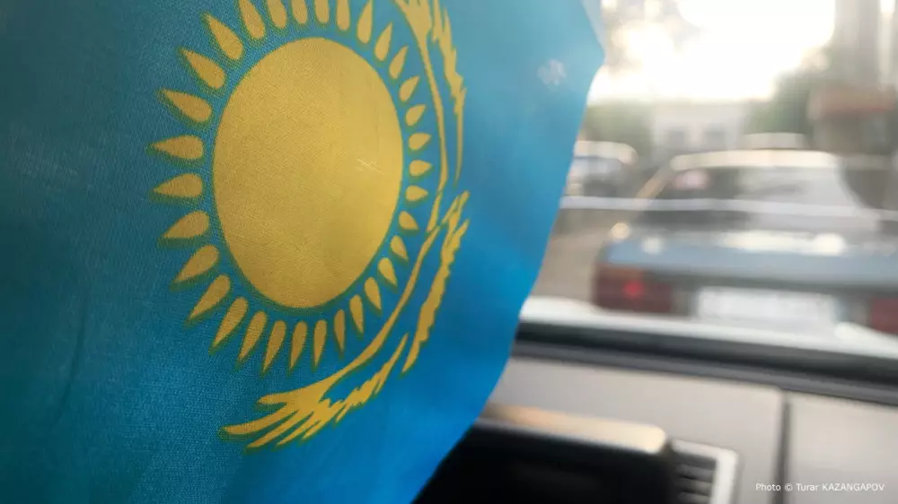 Туды көлікке ілу заңға қайшы ма: министрлік мәлімдеме жасады