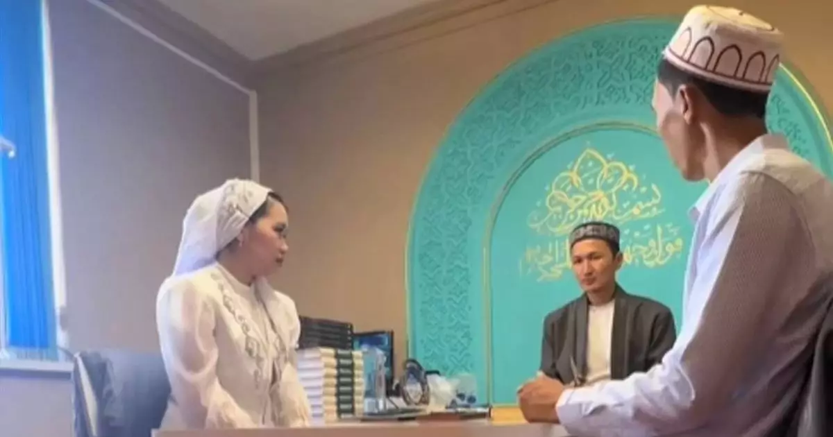  Күйеуінен мәһрге принтер сұраған мұғалім желі жұдызына айналды 