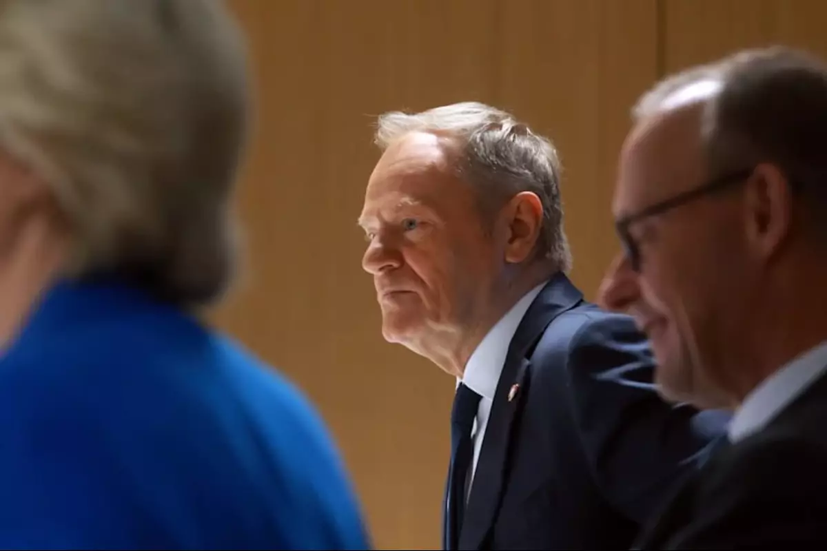 Туск: «Либо сегодня деньги, либо завтра кровь»