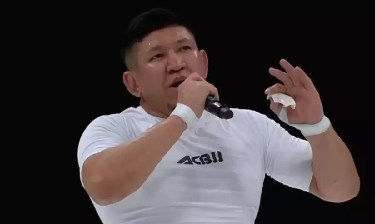 Қуат Хамитов әншілікке бет бұрды (ВИДЕО)