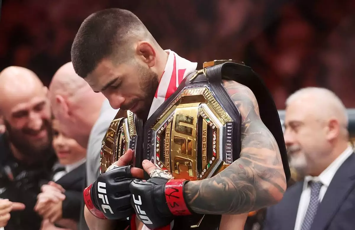 Чемпиона UFC обвиняют в домашнем насилии