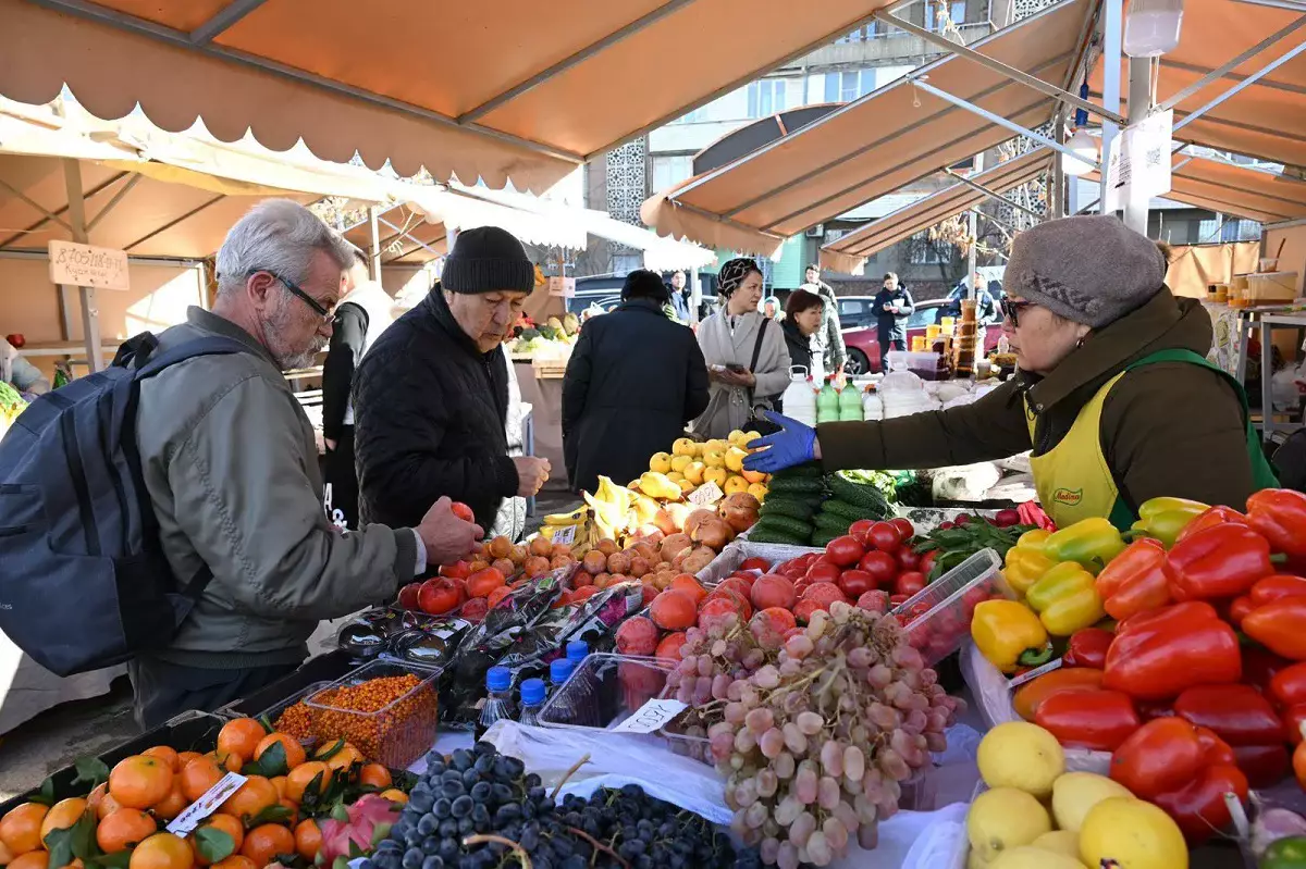 Алматыда демалыс күндері өтетін жәрмеңкелер үш күндік жұмыс форматына көшеді