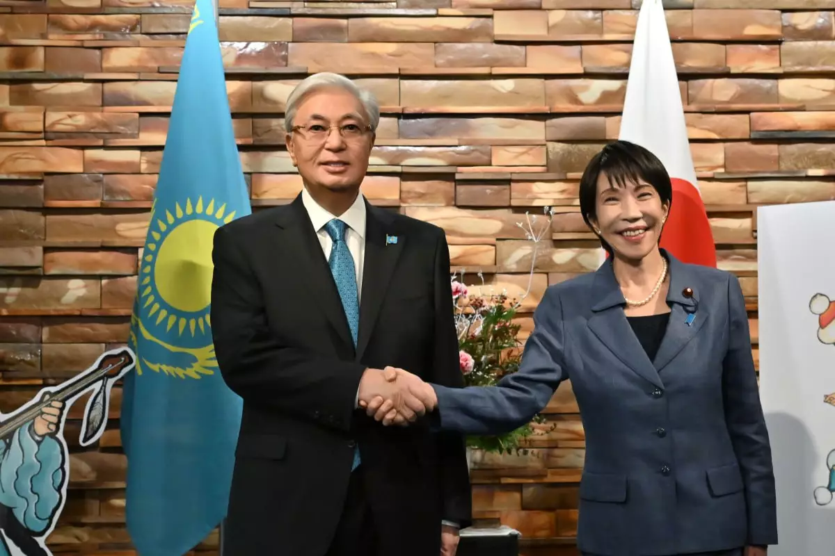 Президент Казахстана и премьер‑министр Японии обсудили развитие двустороннего сотрудничества