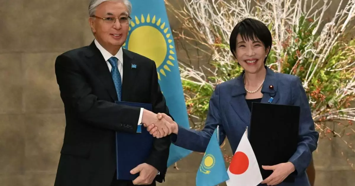  Қазақстан Президенті мен Жапонияның Премьер-министрі Бірлескен мәлімдеме қабылдады 