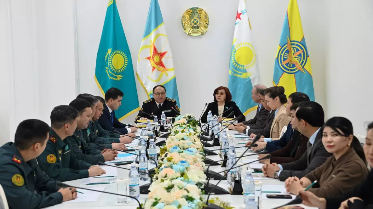 Бас редакторлар клубы мен Қорғаныс министрлігі стратегиялық ынтымақтастық орнатты