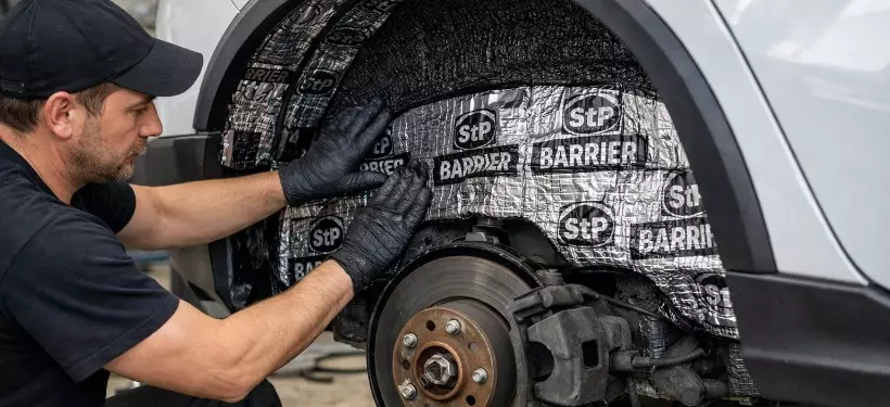 Жидкая vs листовая шумоизоляция арок: выбор эксперта