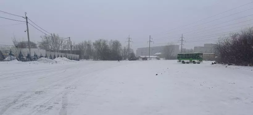 Семейде балалар жүретін қауіпті жол: Северный базар маңындағы жағдай