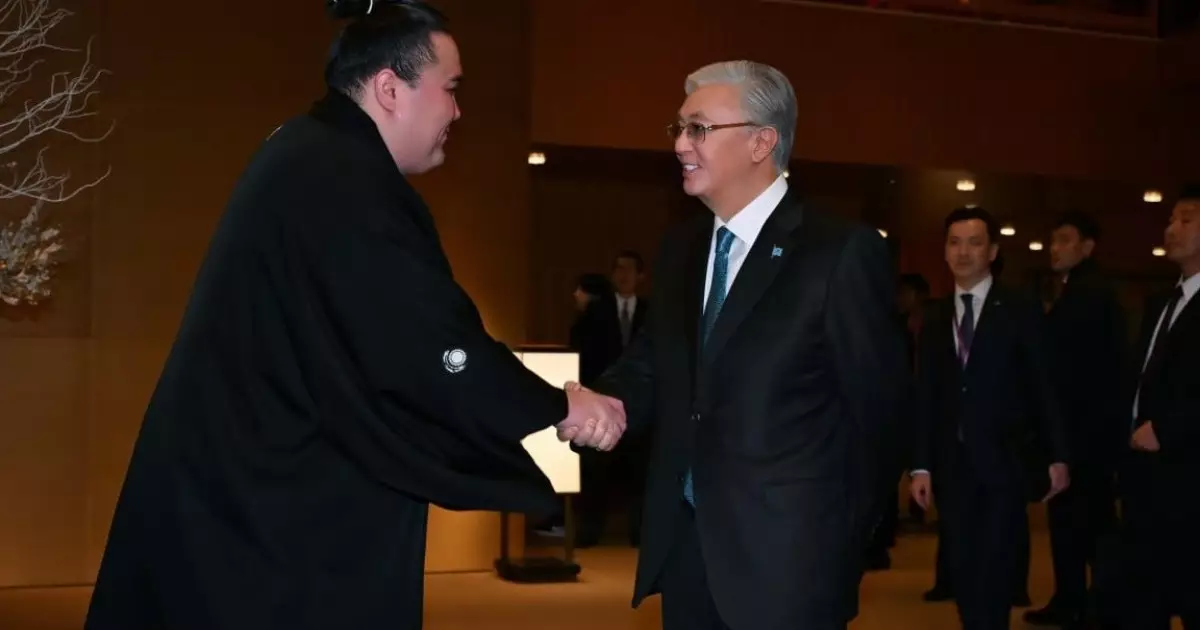  Президент Токиода кәсіпқой сумошы Ерсін Балтағұлмен кездесті 