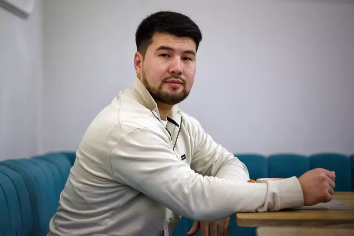 Казахстанец сформировал инвестиционный портфель на миллион тенге — только на кешбэке