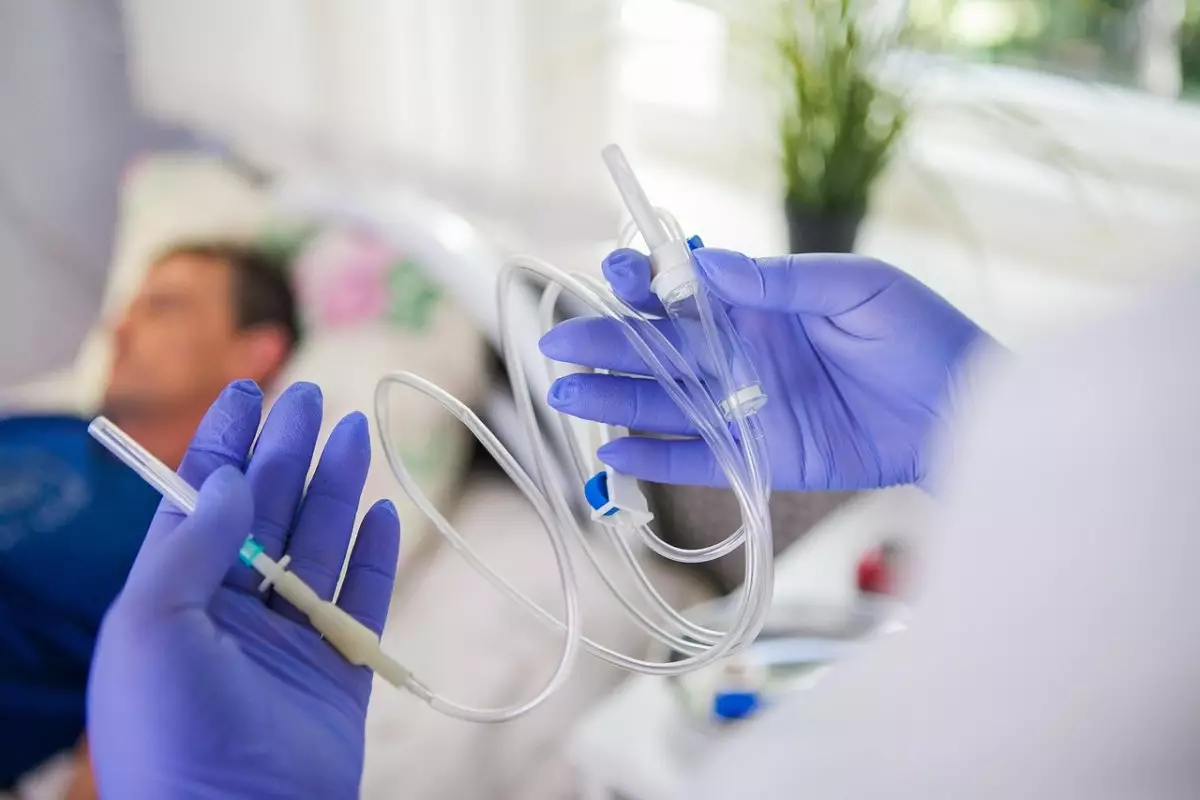 Анестезиолог отравил 30 человек – во Франции вынесли приговор по громкому делу