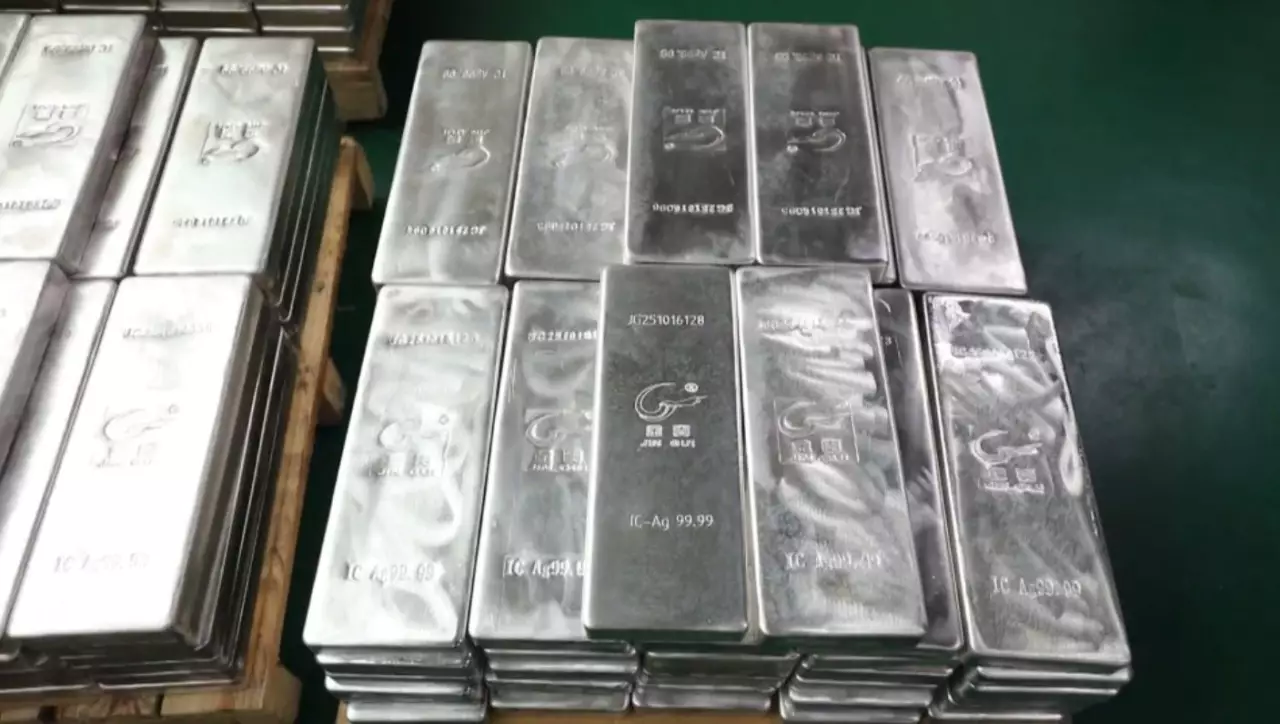 Әлемде күміс қымбат әрі қат