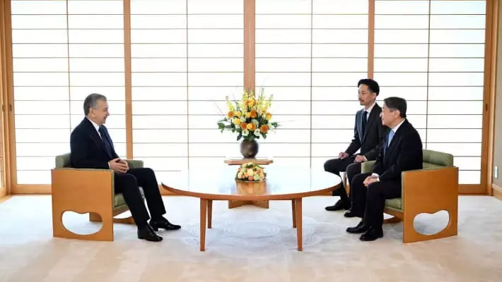 Шавкат Мирзиёев встретился с императором Нарухито