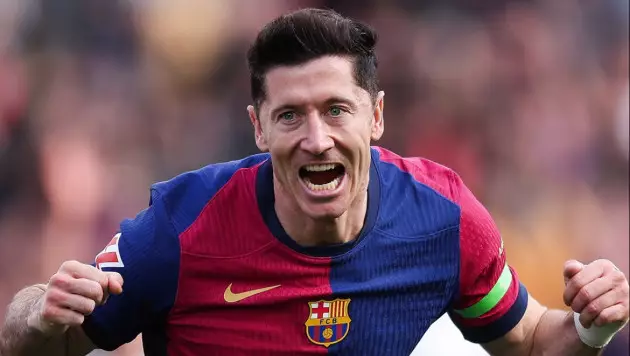 "Барселона" лишилась преемника Левандовски за 83 миллиона