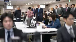 Президент Токионың Төтенше жағдайлар жөніндегі ахуалдық орталығын аралап көрді