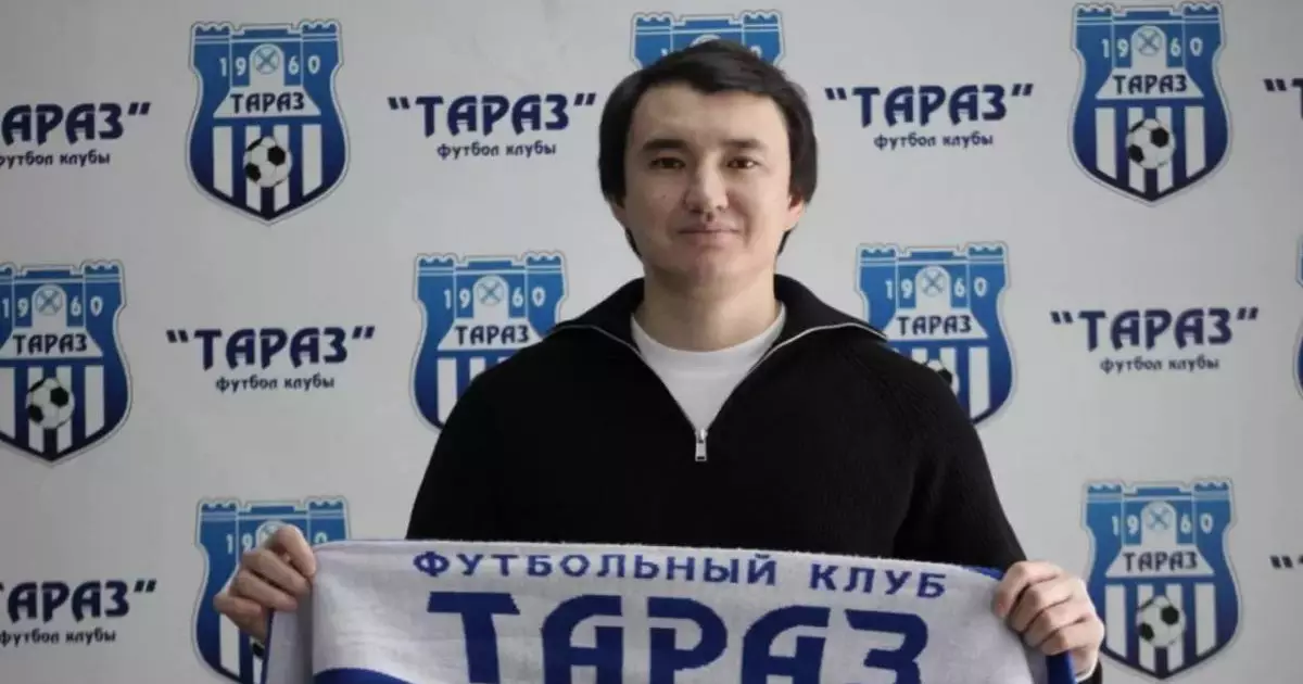  Дидар Сыдықбек 36 жастағы Ұлан Қонысбаевты «Тараз» футбол клубы сапына неліктен шақырғанын айтты 