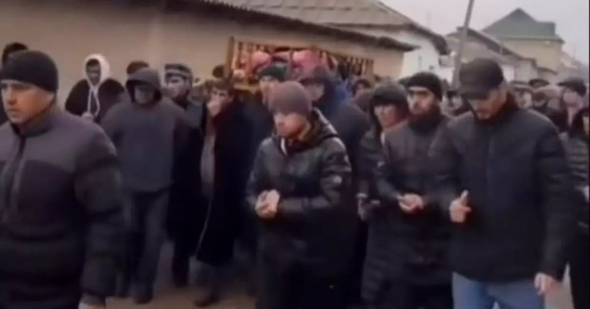  `Маған ақша емес, бала керек`: Ресейде қайтыс болған 10 жастағы тәжік баласының анасы шырылдап отыр (ВИДЕО) 