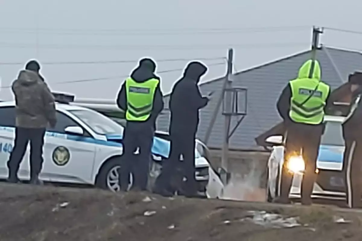 В Атырау патрульный автомобиль попал в ДТП