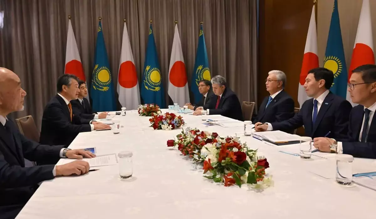 Токаев обсудил с руководством Hitachi расширение горнорудного сотрудничества