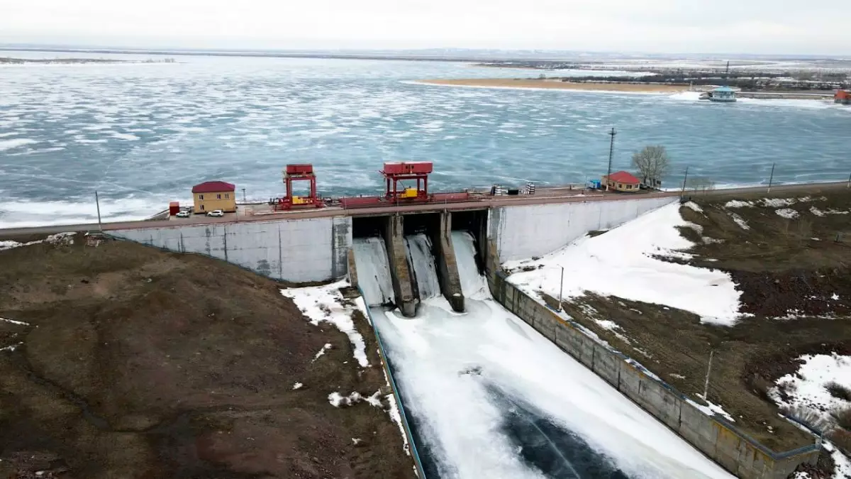 Завершился первый этап очистки главного источника питьевой воды для Астаны