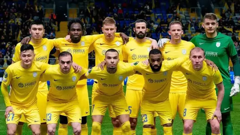 Алғашқы CS2 шоу-матчінде футболшылар мен судьялар кездесті