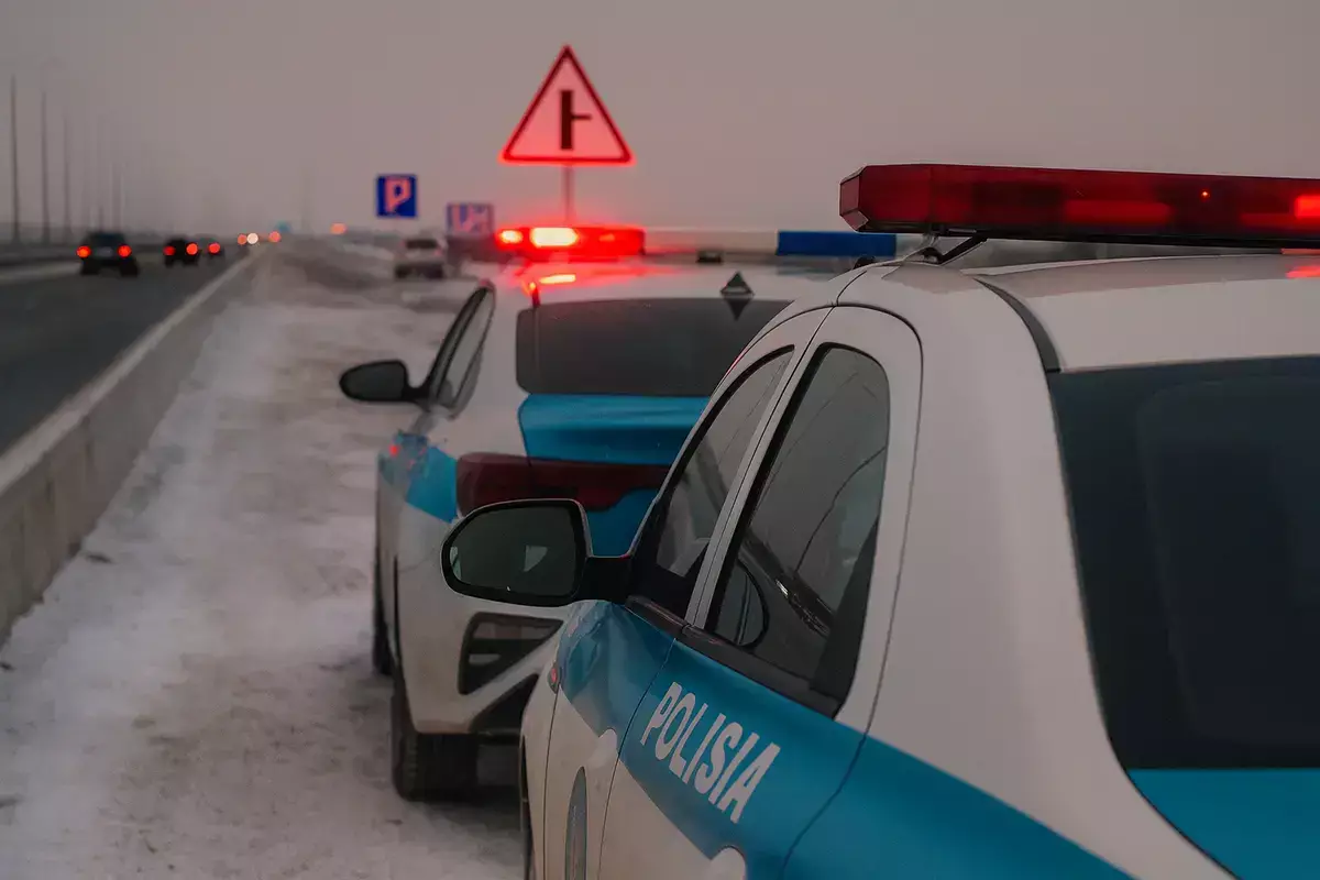 Дорожники сообщают о закрытии одной из дорог в Мангистауской области - новости на Lada.kz 19.12.2025