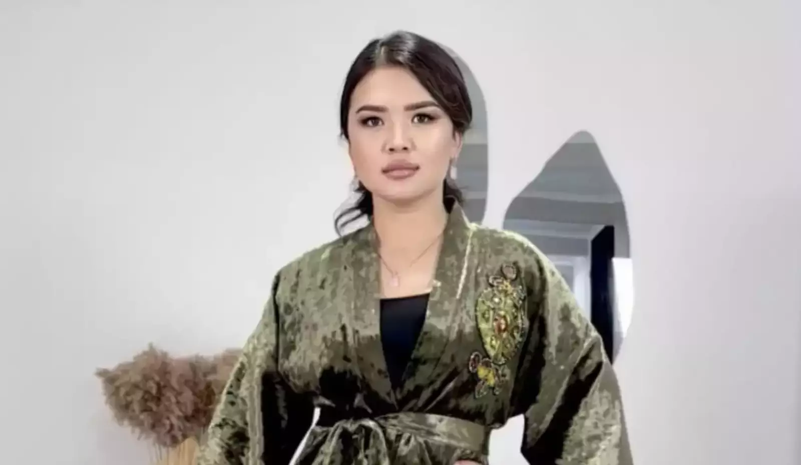 Блогер Ырысбала Икрамбай бесінші рет ана атанды