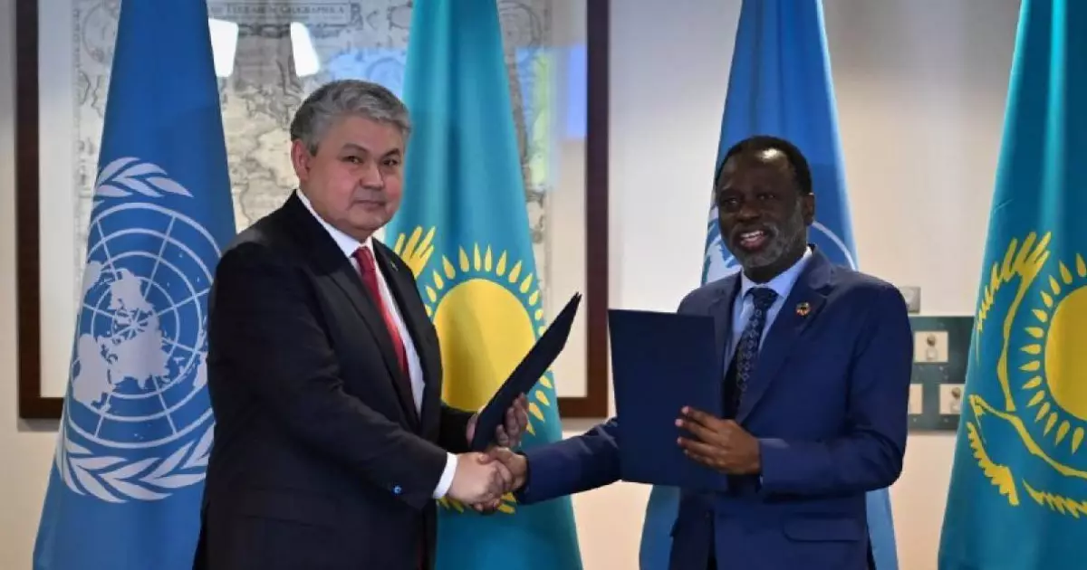  СІМ мен БҰҰ университеті арасында өзара түсіністік туралы меморандумға қол қойылды 