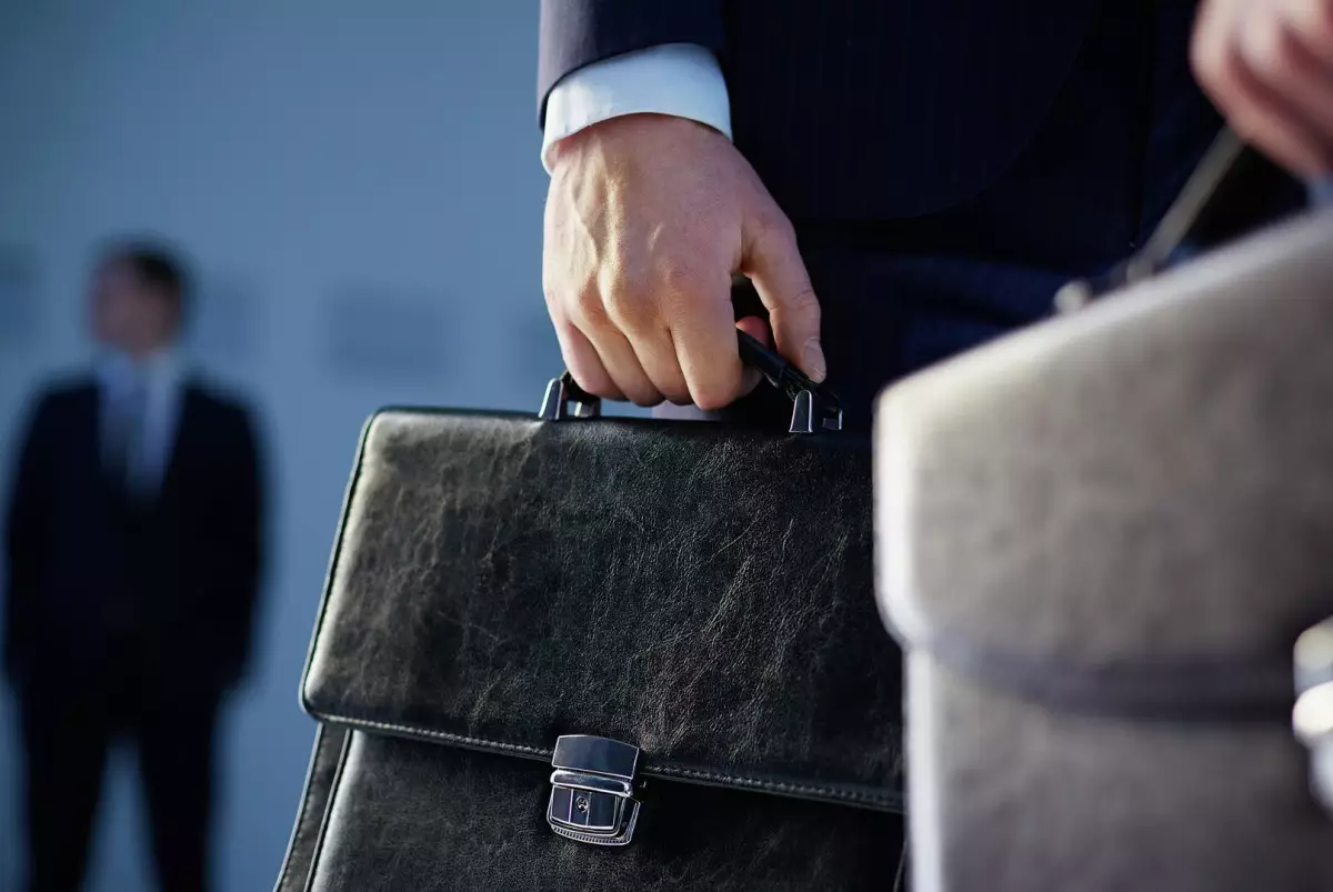 Безупречная репутация и запрет на кумовство: в Казахстане готовят новый закон о госслужбе