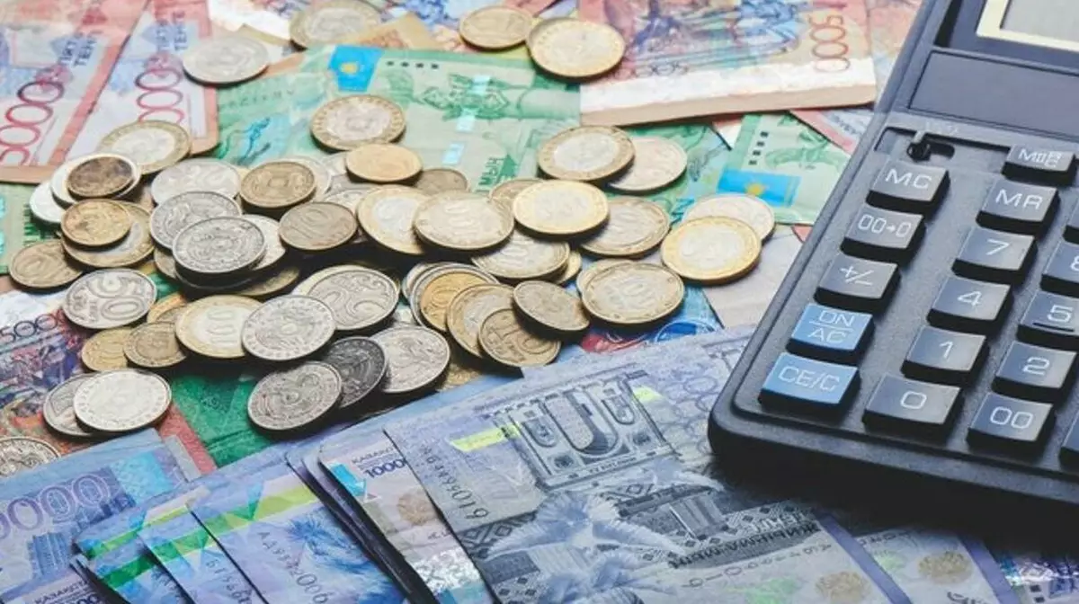 Доходы казахстанцев различаются в два раза: Караганда лидирует, Туркестанская область отстает