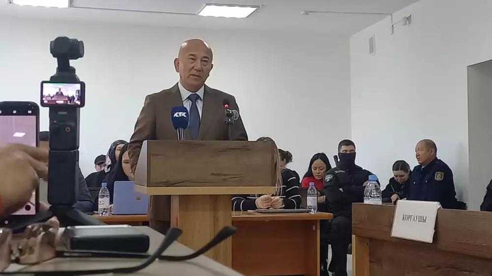 “Перелом основания черепа — Айзат били“: судмедэксперт Халимназаров выступил в суде