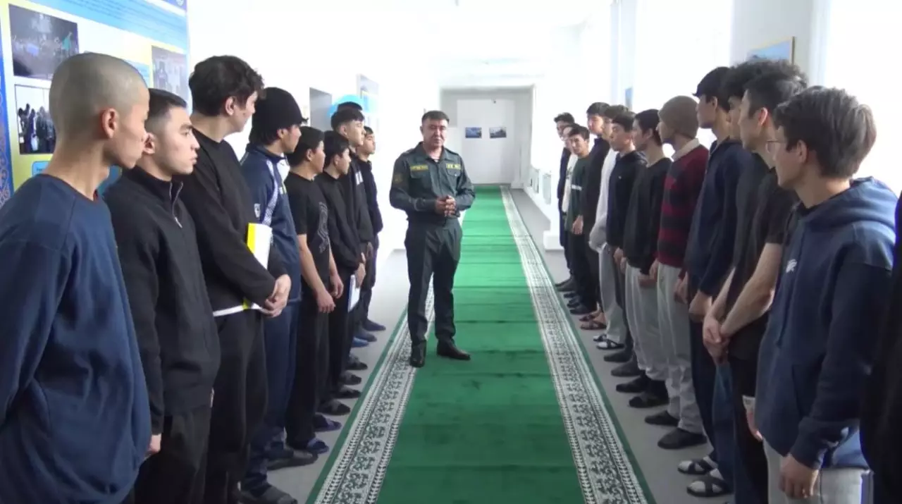 Сборный пункт для призывников открыли в Алматы