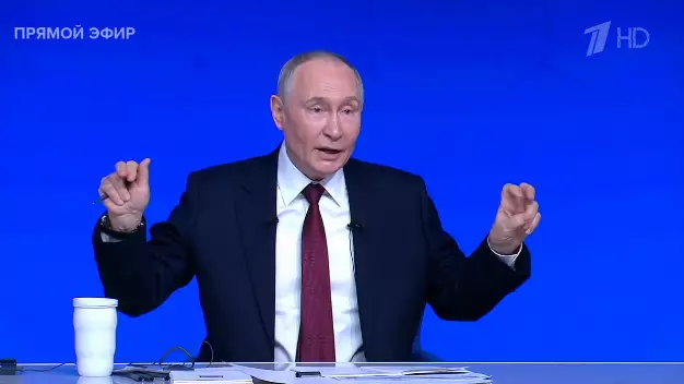 "Ресей әскері барлық бағыт бойынша алға жылжып келеді" - Путин  