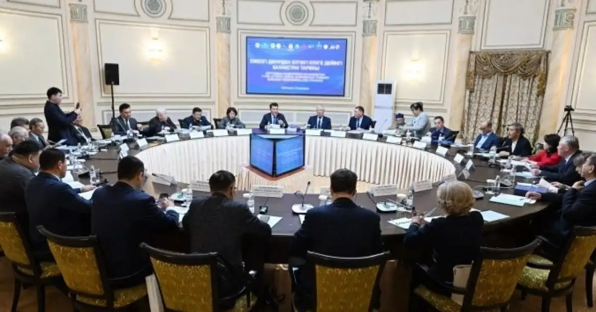  Ерлан Қарин: Қазақ хандығының тарихы — ұлттық тарихымыздың ең негізгі кезеңі 