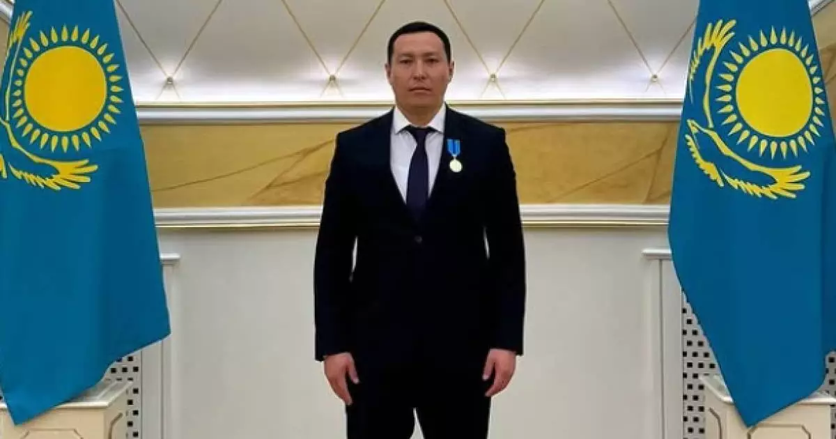  Қазақстан күрес федерациясында жаңа тағайындау: бас хатшы қызметіне Дамир Бекбосынов келді 