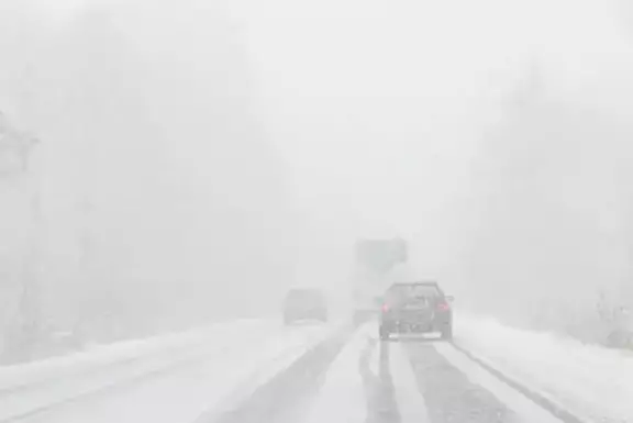 В двух областях Казахстана движение ограничили до ночи