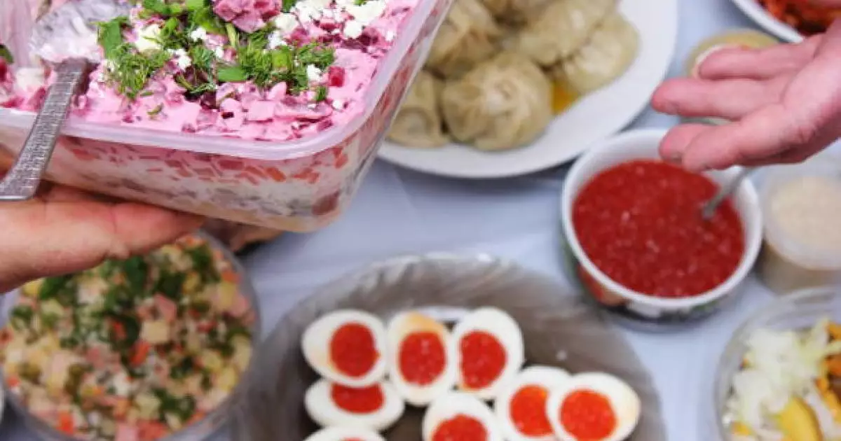  Жаңа жыл дастарханындағы сүйікті тағамдар денсаулыққа кауіп төндіруі мүмкін 